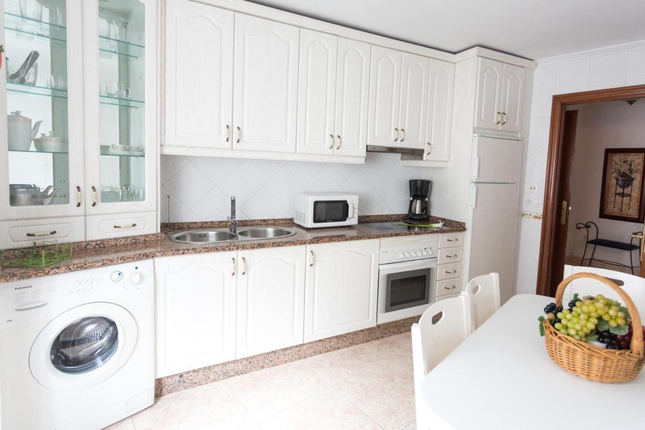 Appartamento Casa Goros II Melide Esterno foto