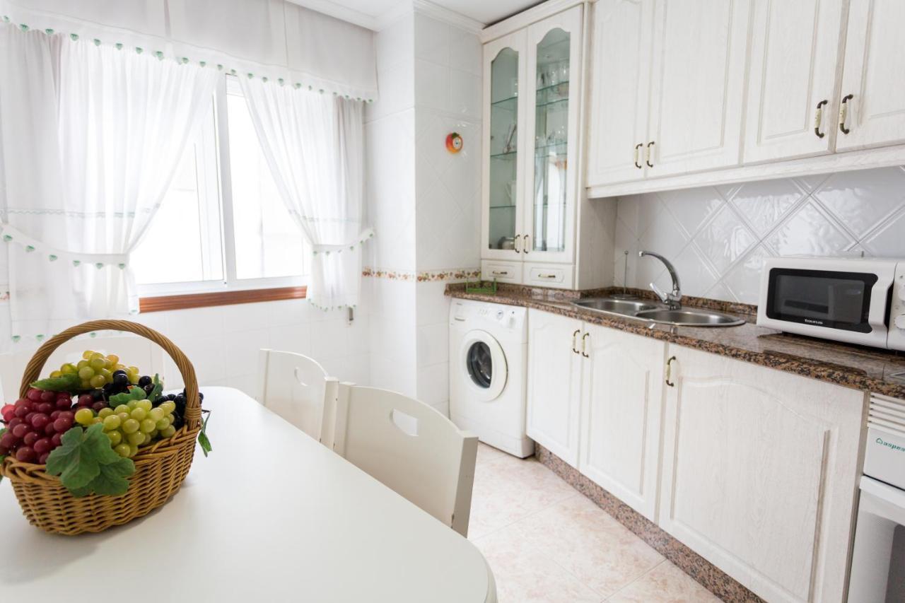 Appartamento Casa Goros II Melide Esterno foto