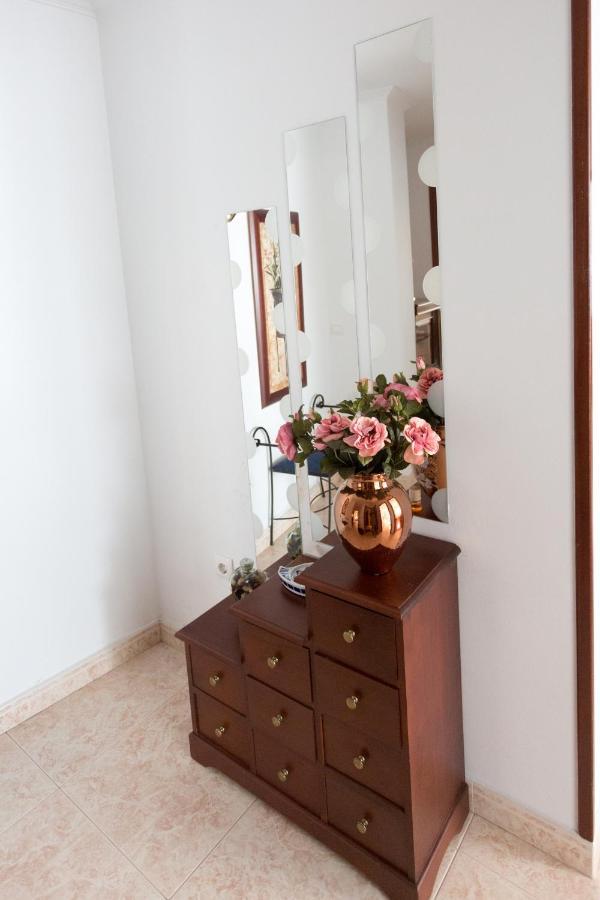 Appartamento Casa Goros II Melide Esterno foto